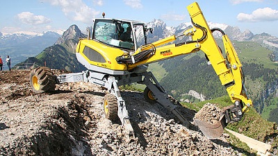 Menzi Muck全地形挖掘機有多大