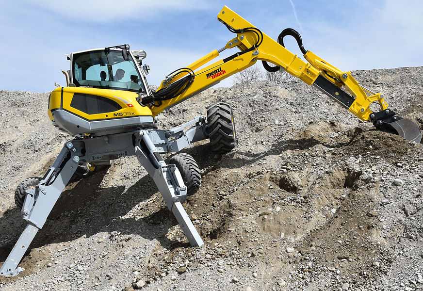 步履式挖掘機(jī)怎么選？